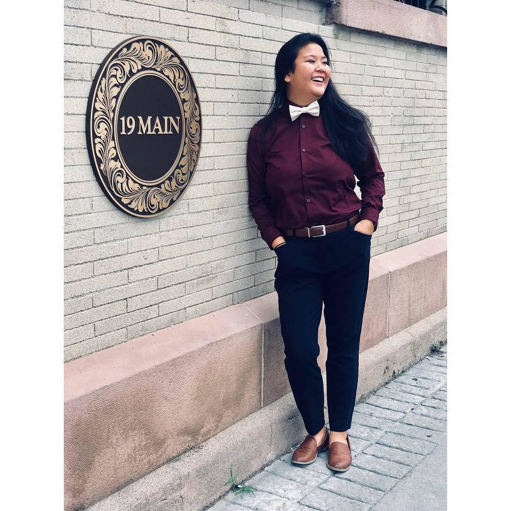 Meet your Posher, Elana
